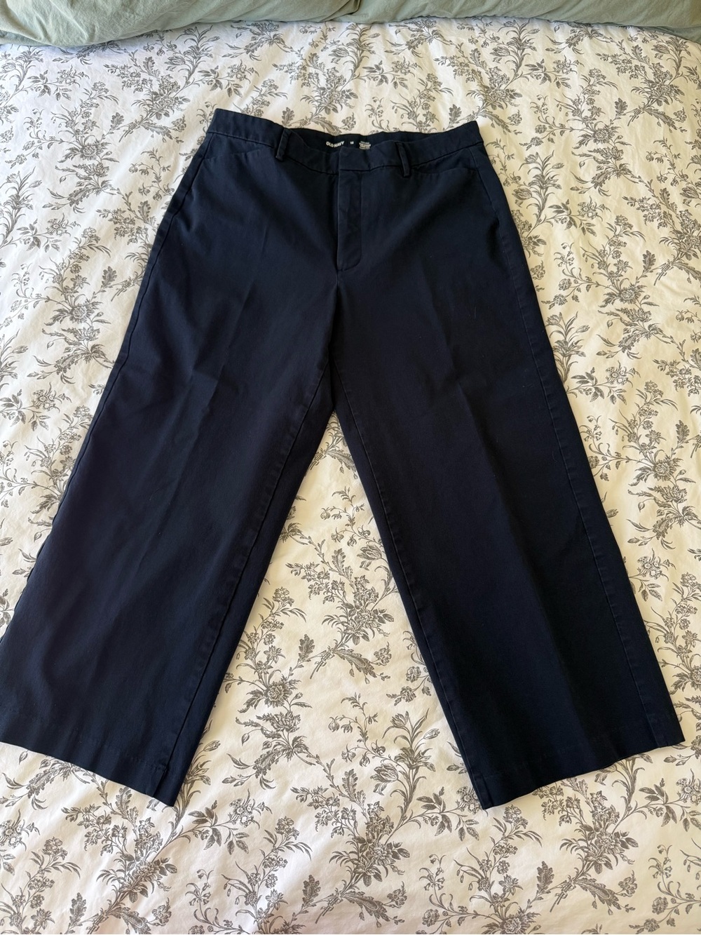 Old Navy Navy Pixie Super Wide-Leg.